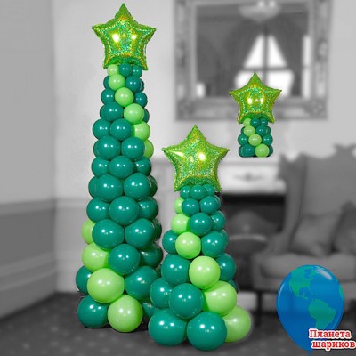 Композиция из шаров "Новогодние ёлки Триo" (высота: 2 м, 1,5 м, 0,5м)